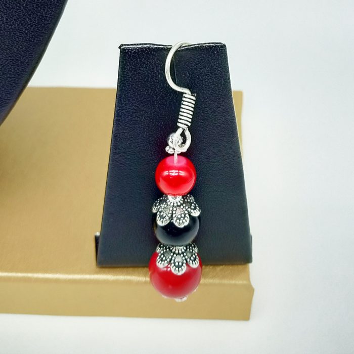 Oxidized Red and Black Beads Necklace Set - Image 3